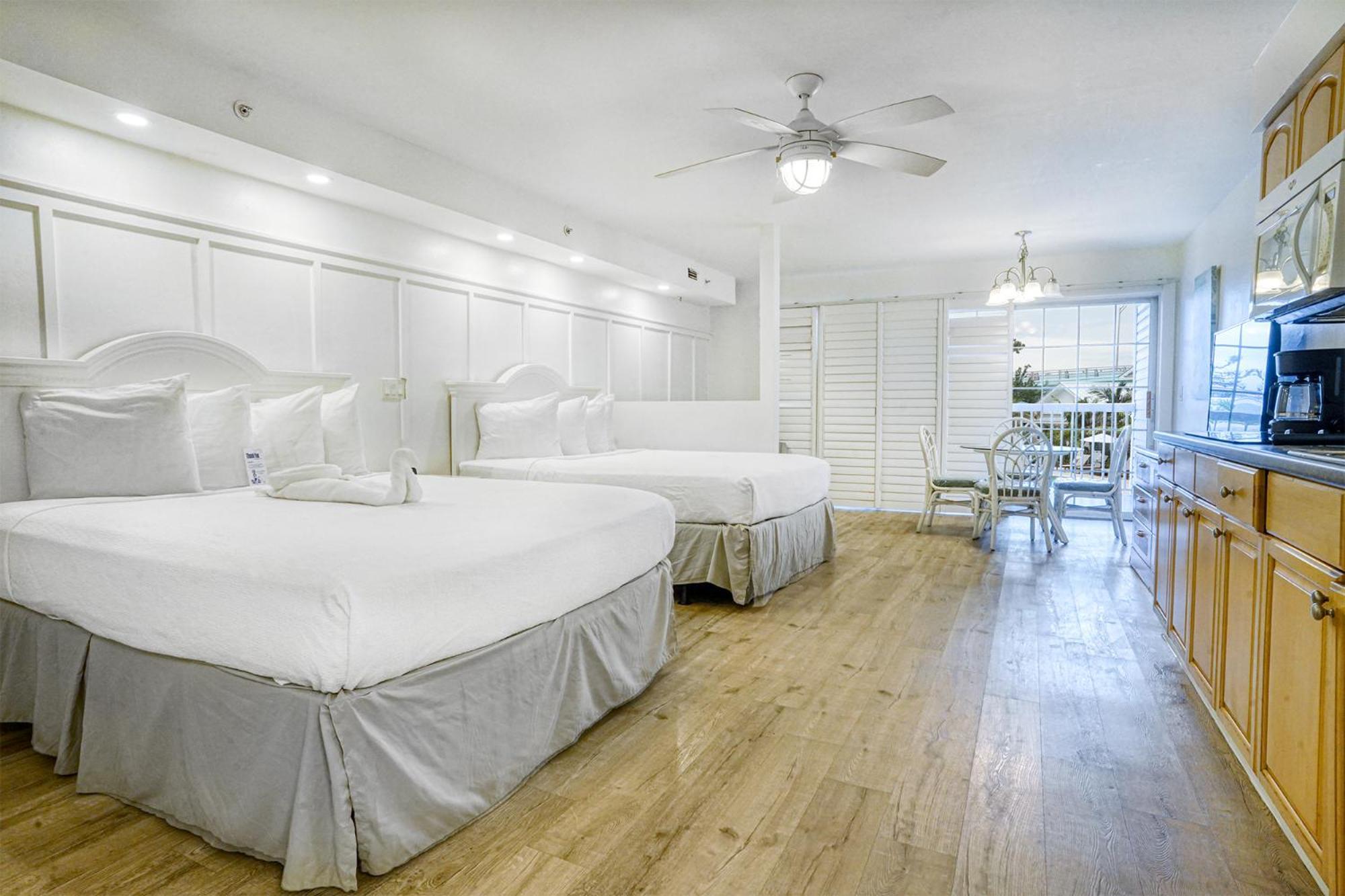 Deluxe Junior Suite,1706794711:JPEG