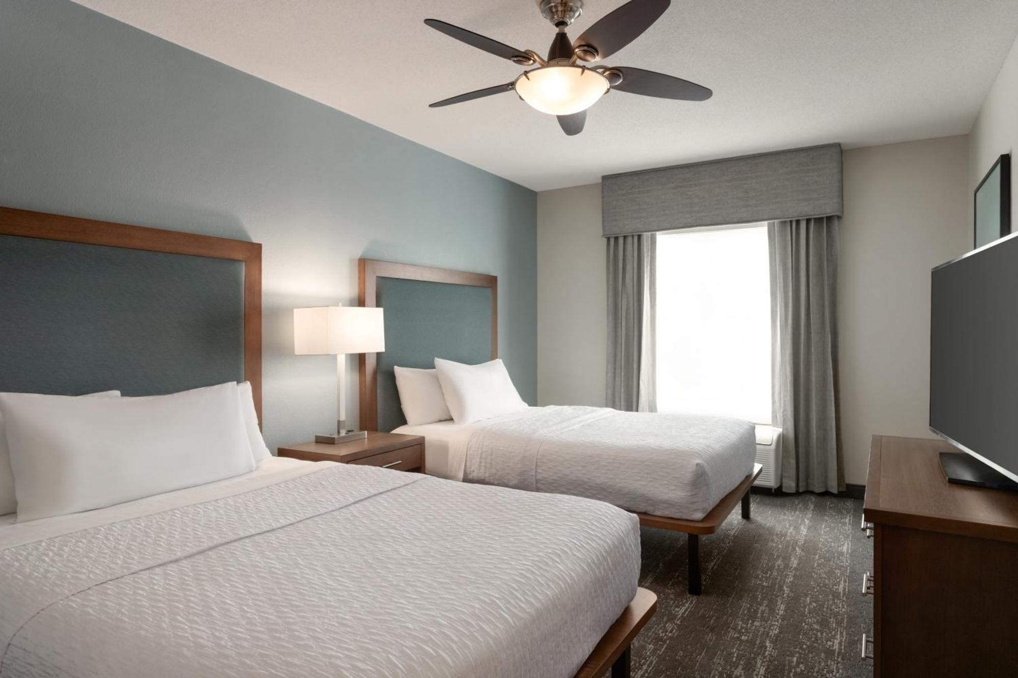 Suite Two Queen Beds Roll Shower Mobility Hearing Access or Non-Smoking,1758544703:JPEG